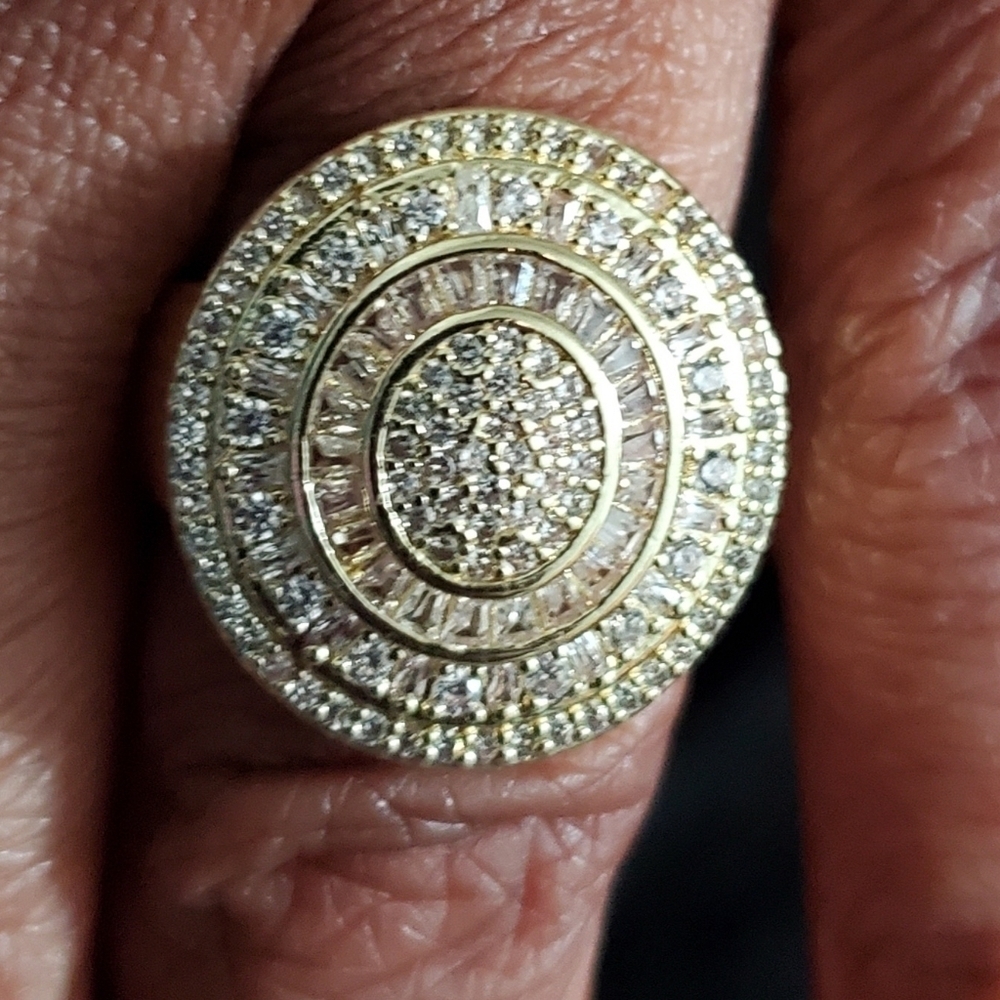 Unisex Simulated Diamond Italian Medallion Ring Goldtone Brass - Picture 9 of 9